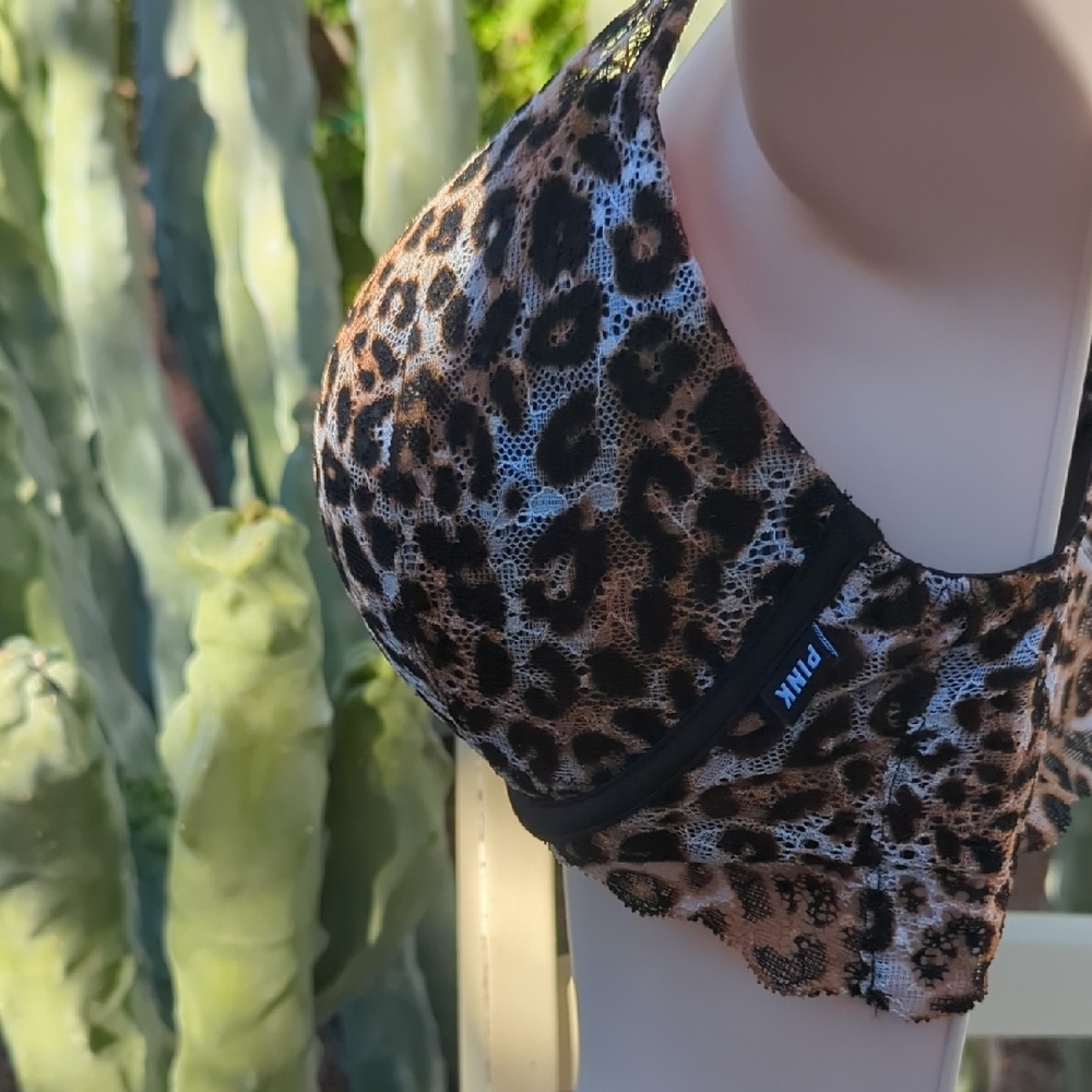 PINK Victoria's Secret Leopard Print Date Push-up Bra - Picture 3 of 7